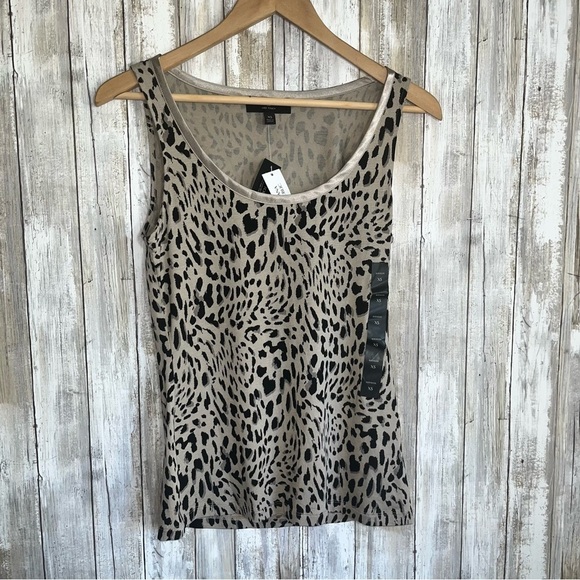Banana Republic Tops - NWT Banana Republic Luxe Touch Printed Tank